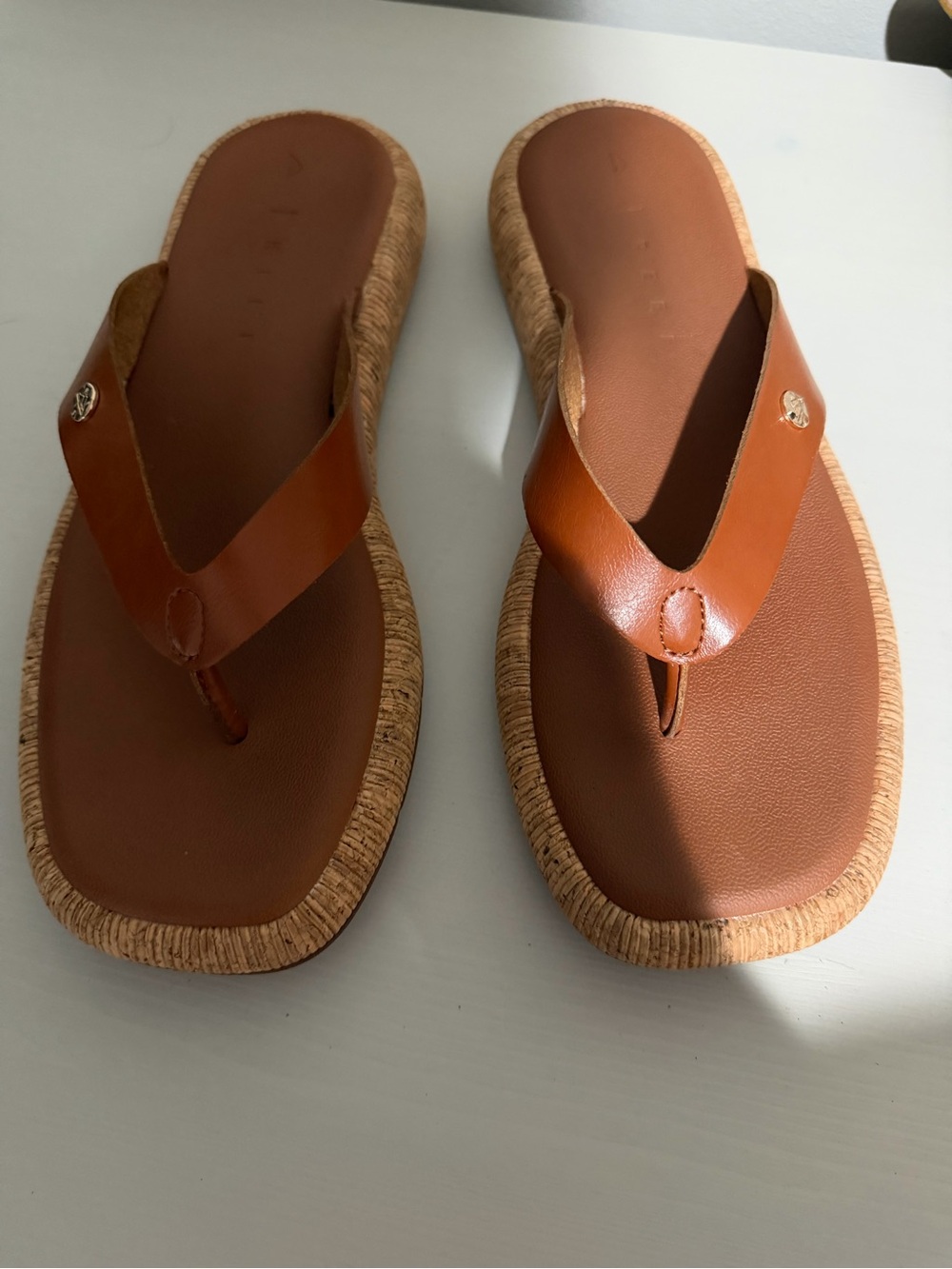 Reef Sunset Low Maya Flip Flops Tan Brown Leather Raffia Platform Size 9